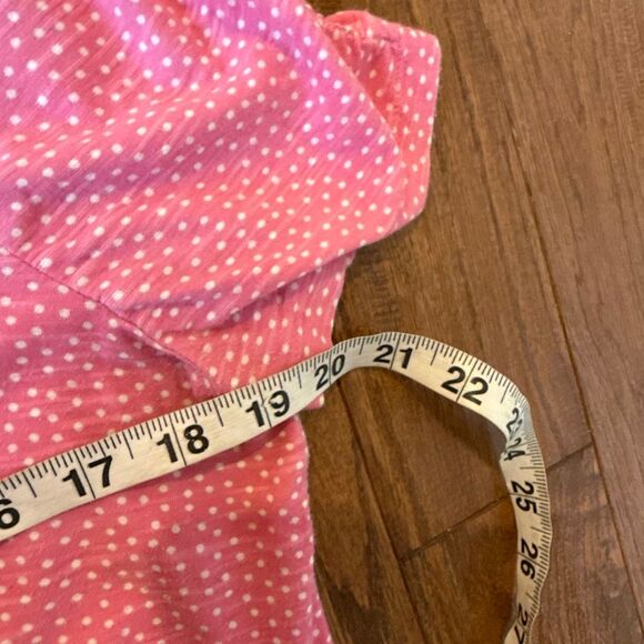 Lilly Pulitzer pink polka dot puff sleeve tshirt size XLarge - Picture 6 of 7